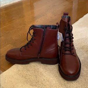 Zara maroon boots